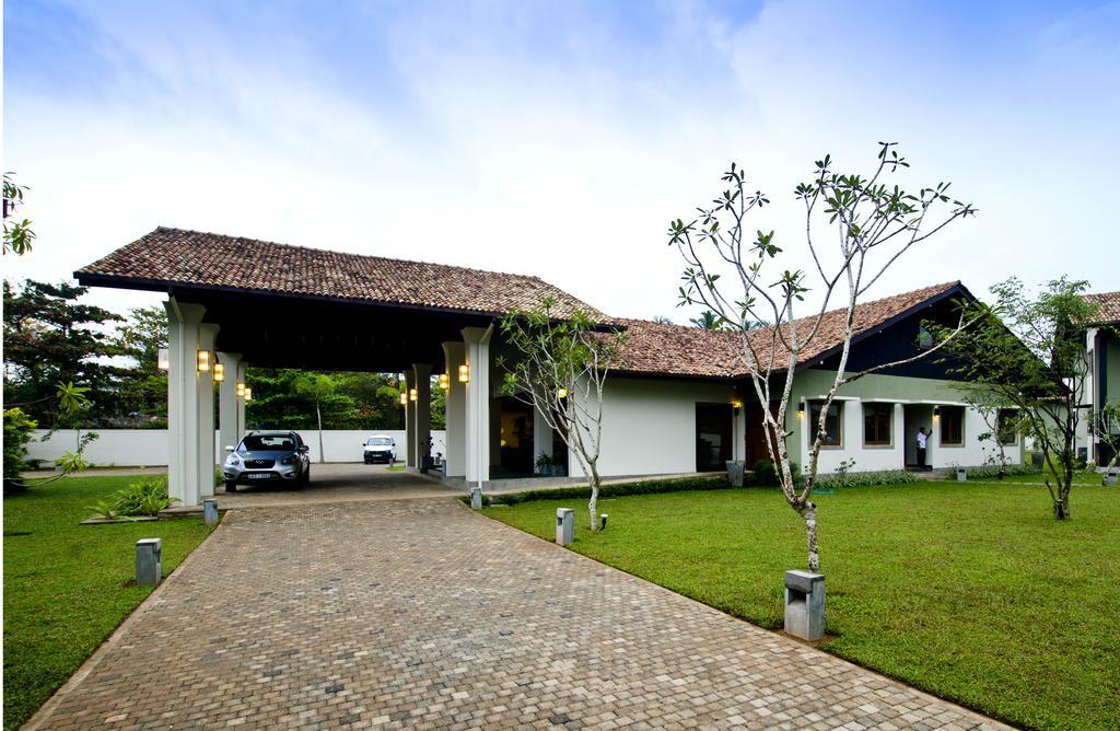 Kamili Beach Villa Kalutara Exterior photo